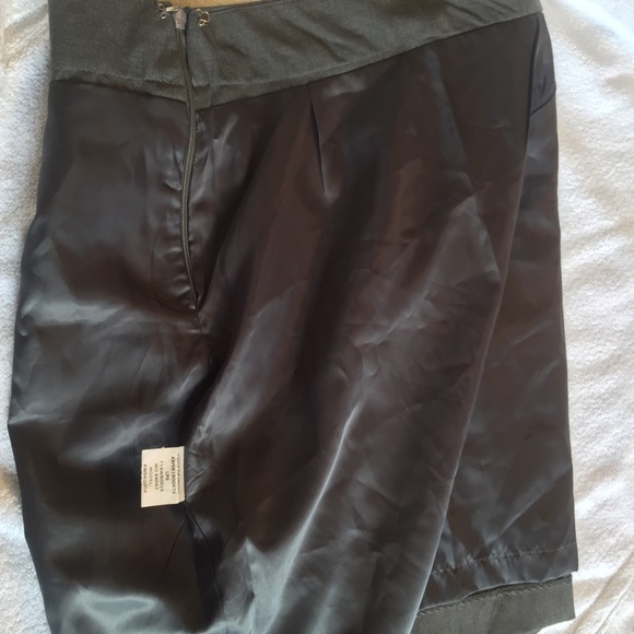 ⬇️SALE⬇️ALLEN SOLLY Gray Pencil Skirt Knee Length - Picture 3 of 4